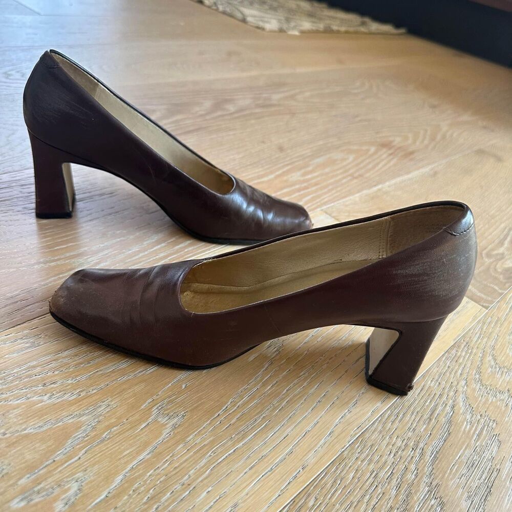 liz claiborne brown leather women's 5.5 work high heels